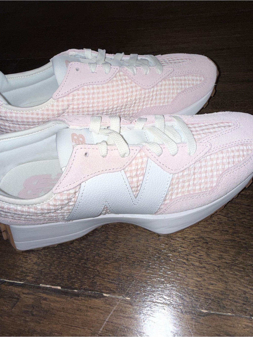 New Balance 327 Pink & White Gingham Women's Retro Runner Sneaker - Picture 12 of 16